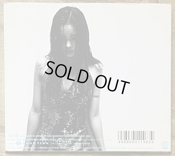 Photo2: Amuro Namie - Sweet 19 Blues (2)