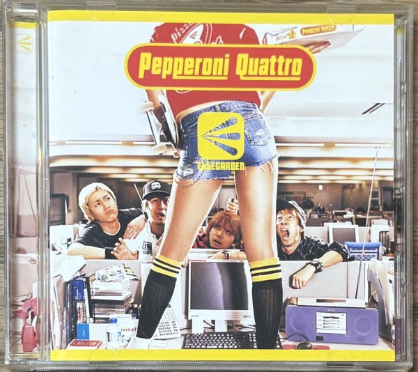 Photo1: Ellegarden - Pepperoni Quattro w/ sticker and English Lyric translation booklet (1)
