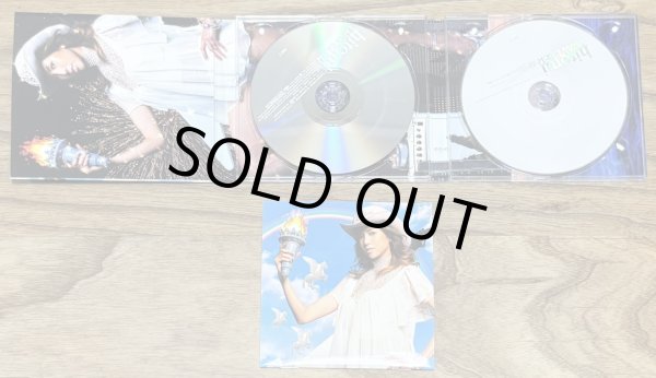 Photo3: hitomi - Traveler (CD+DVD 1st print edition) (3)