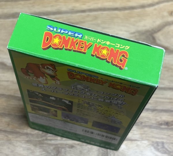 Photo4: Donkey Kong Country / Super Donkey Kong (スーパードンキーコング) [Boxed] (4)