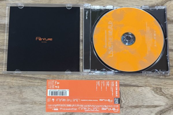 Photo3: Perfume - Love The World (Greatest Hits Album) (3)
