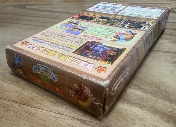 Photo5: Donkey Kong Country 3: Dixie Kong's Double Trouble! / Super Donkey Kong 3(スーパードンキーコング3) [Boxed] [Damaged manual] (5)